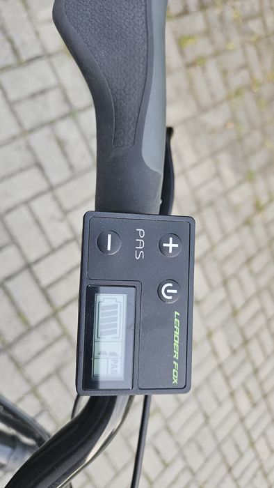 Rower elektryczny Leader Fox latona