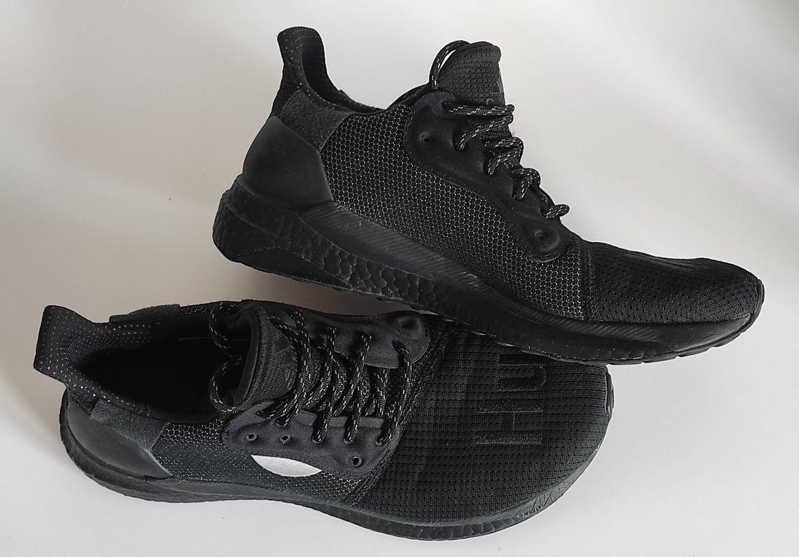 Adidas Pharrell Williams Solar Hu