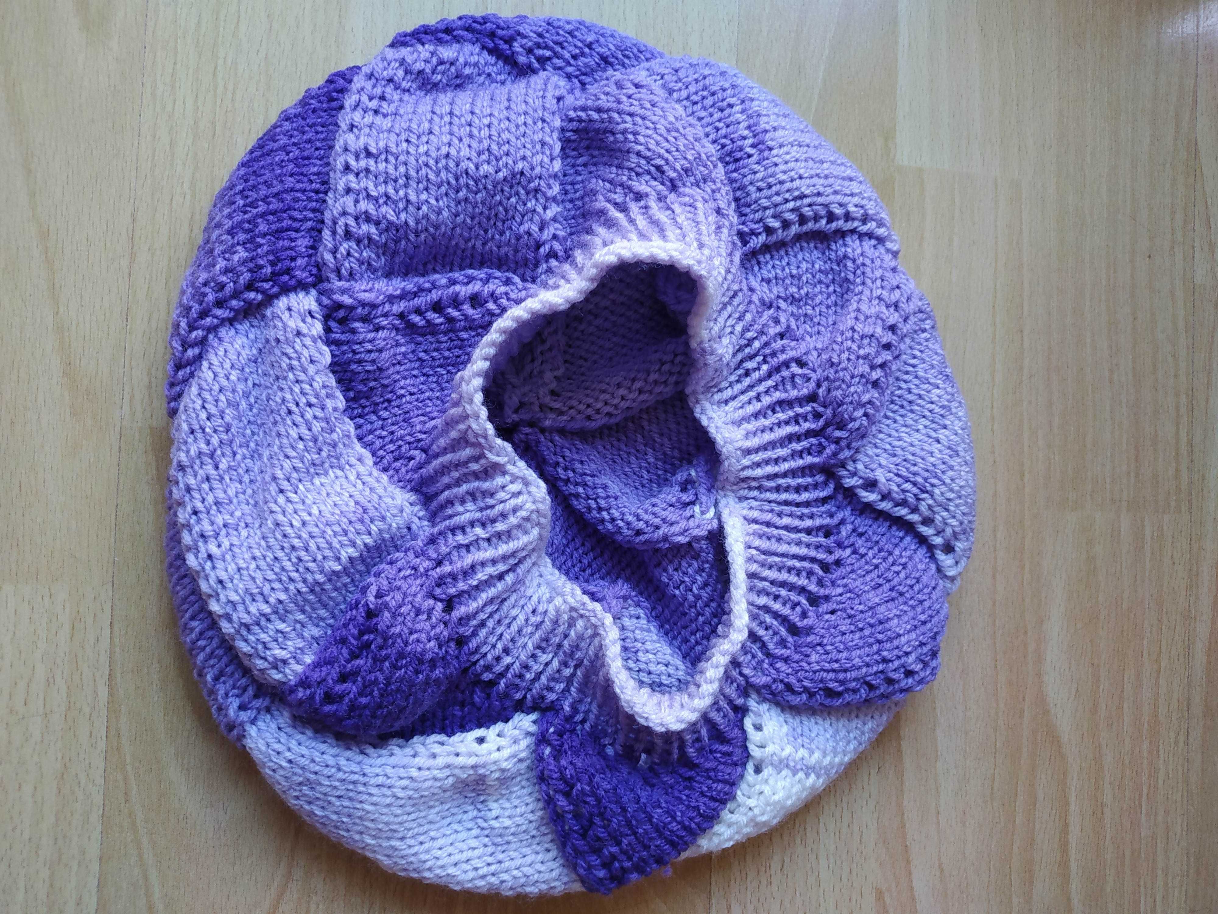 Hand made ręcznie robiony beret fiolet