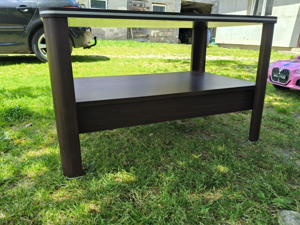 Stolik kawowy do sprzedaży