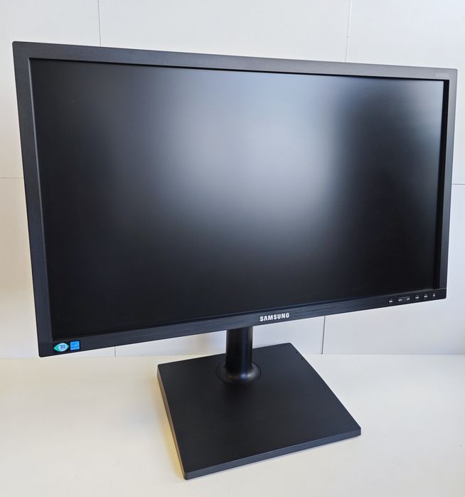 Монітор IPS Samsung 24" (S24E650PL) FullHD