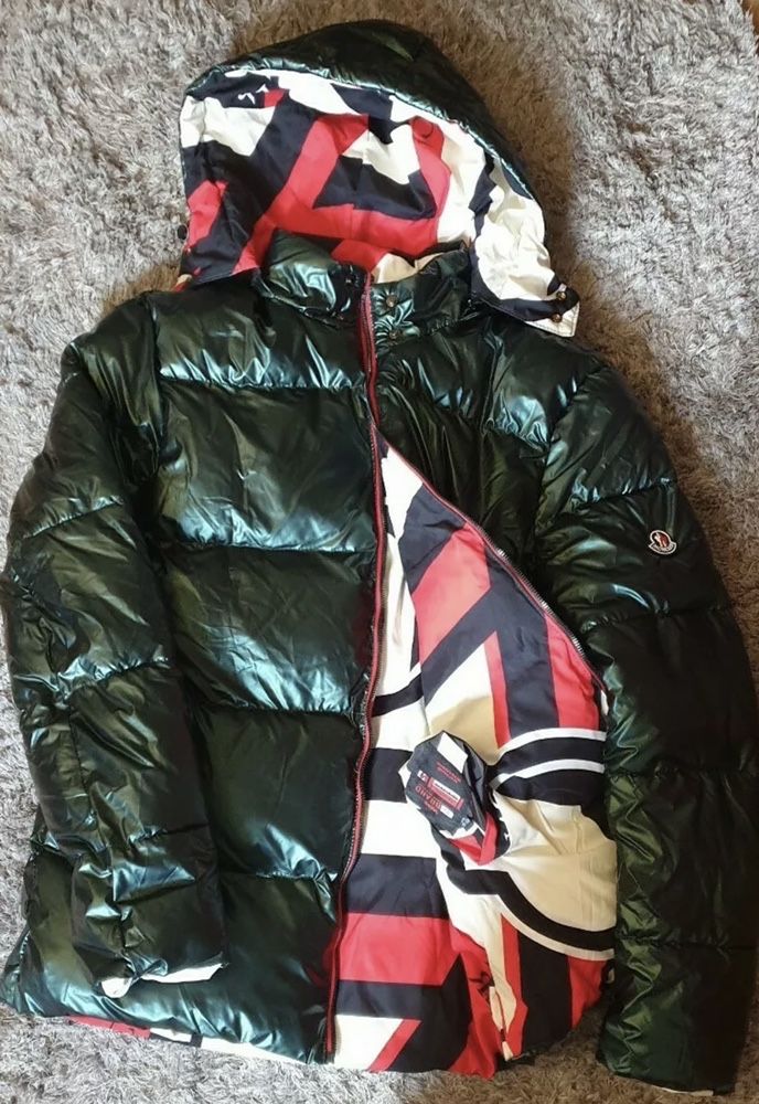 Moncler Edicao Lda