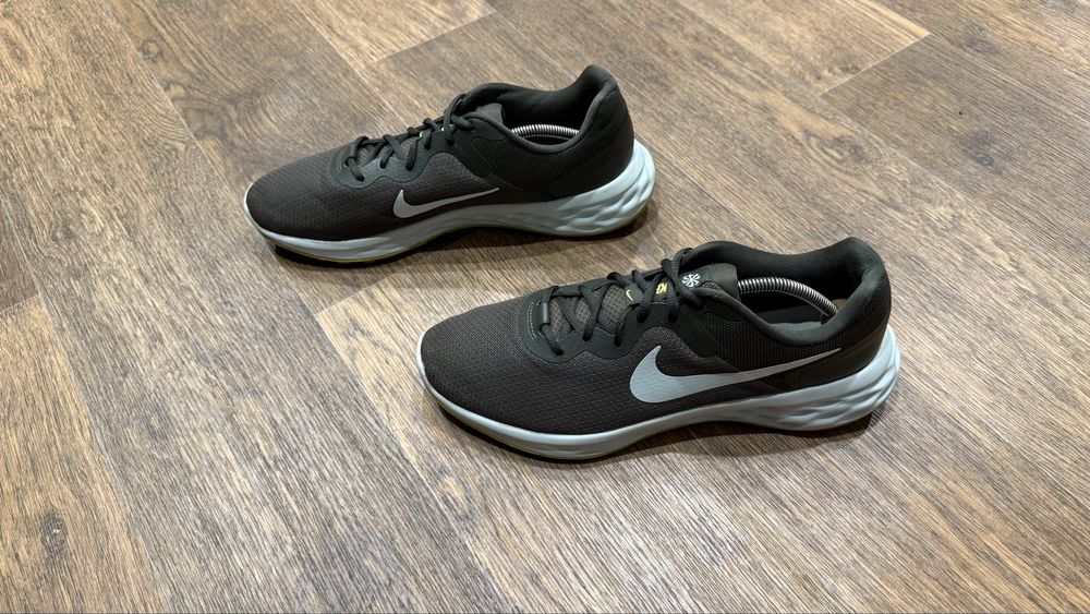 Кроссовки Nike Revolution 6, размер 46