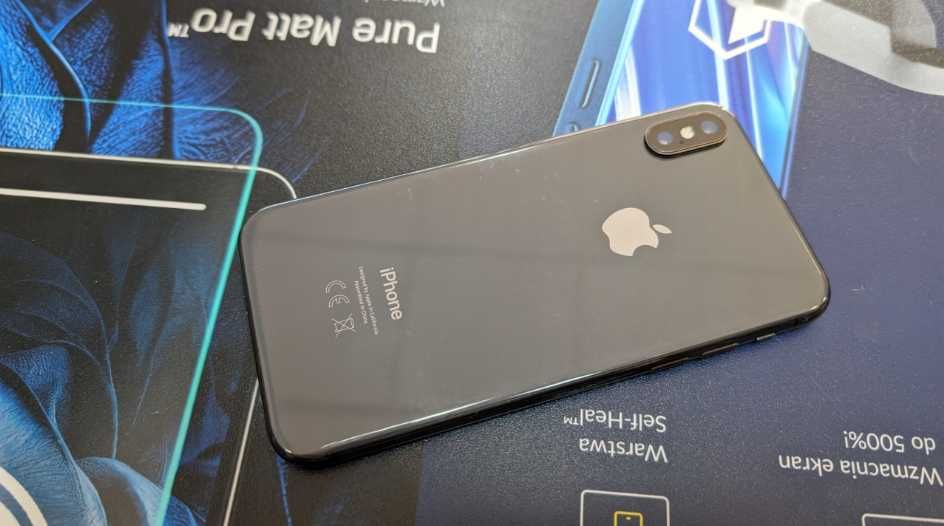 Smartfon Apple iPhone X 3 GB / 64 GB 4G (LTE)