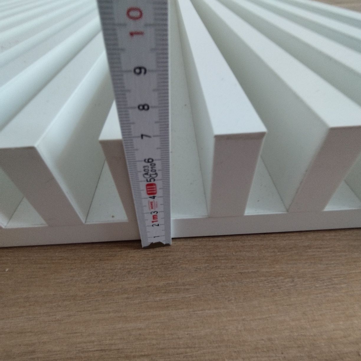 Biały lamel ( 167 x 60,5 x 7)
