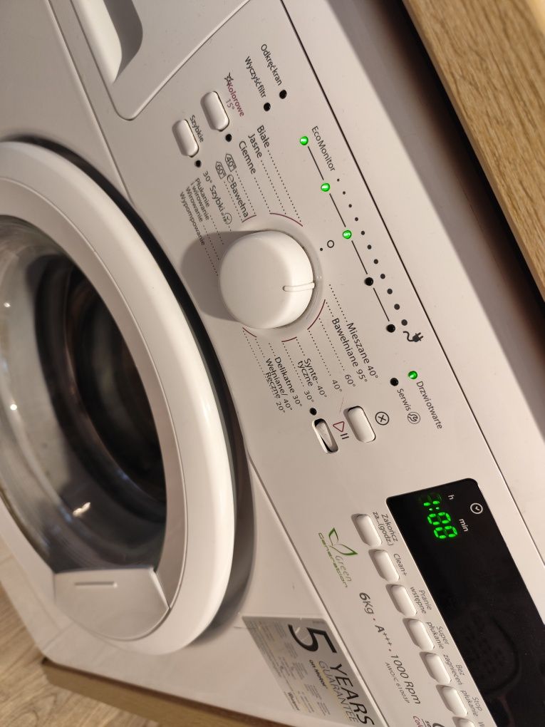 Oddam na części pralka Whirlpool