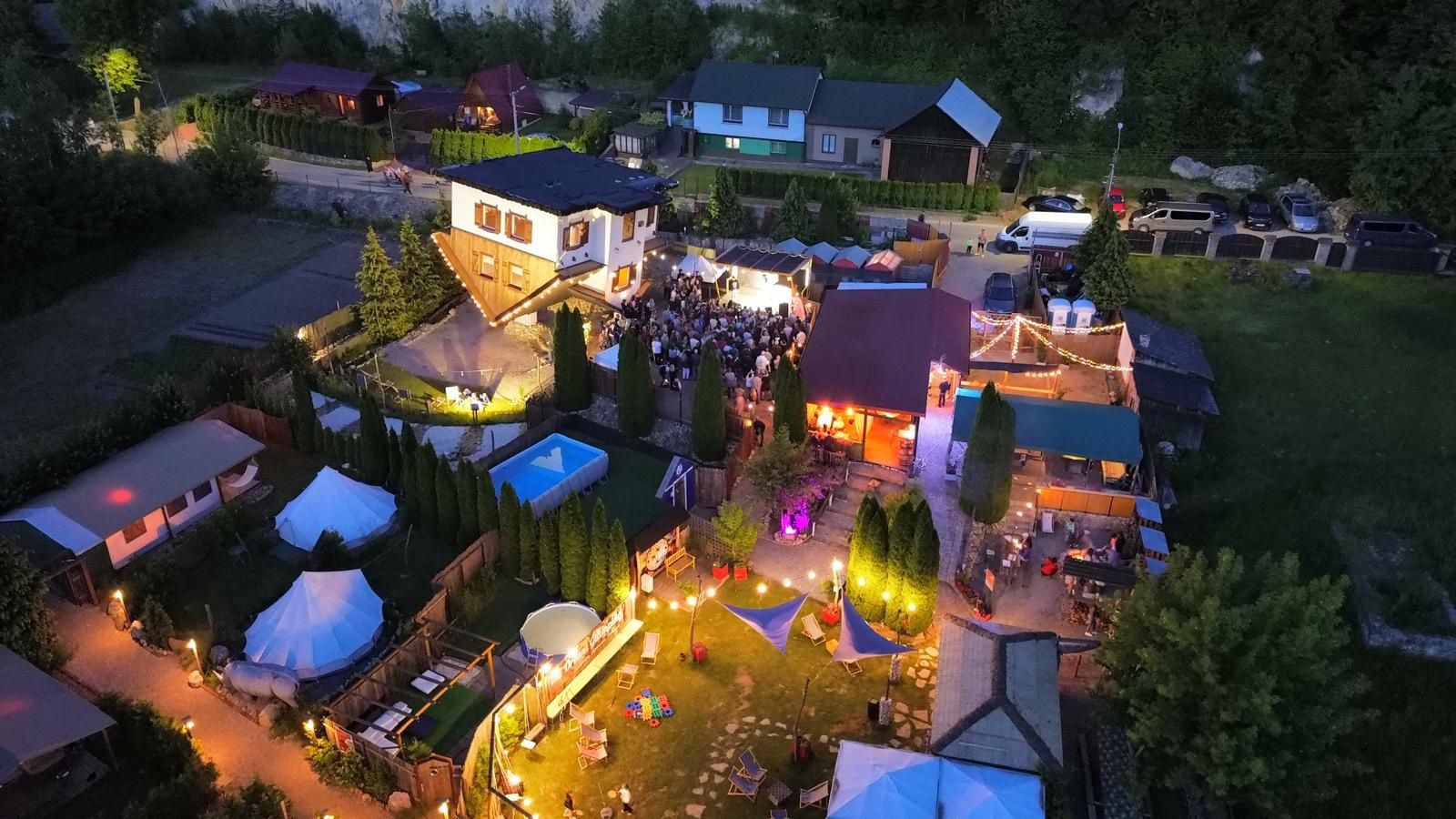 Sala Lokal do wynajęcia Plenerowy Kino Plener Bar Aloha Nocleg BAŁTÓWi