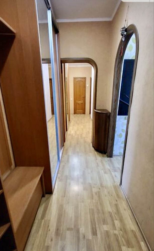 Продам 2 ком квартиру Бульвар Центральный