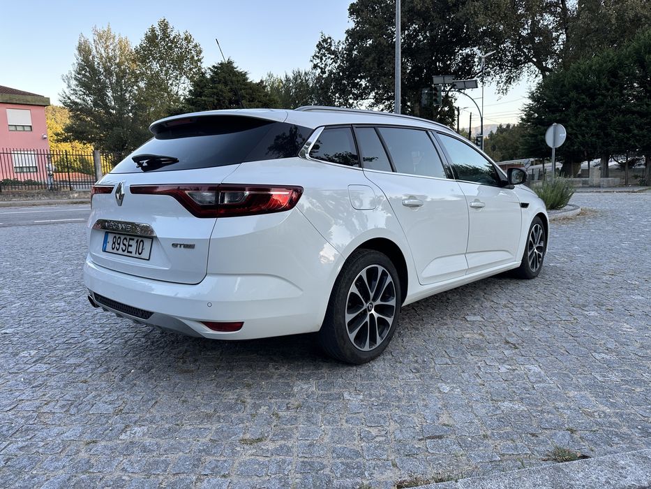 Renault Mégane Sport Tourer GT-Line 130cv Nacional