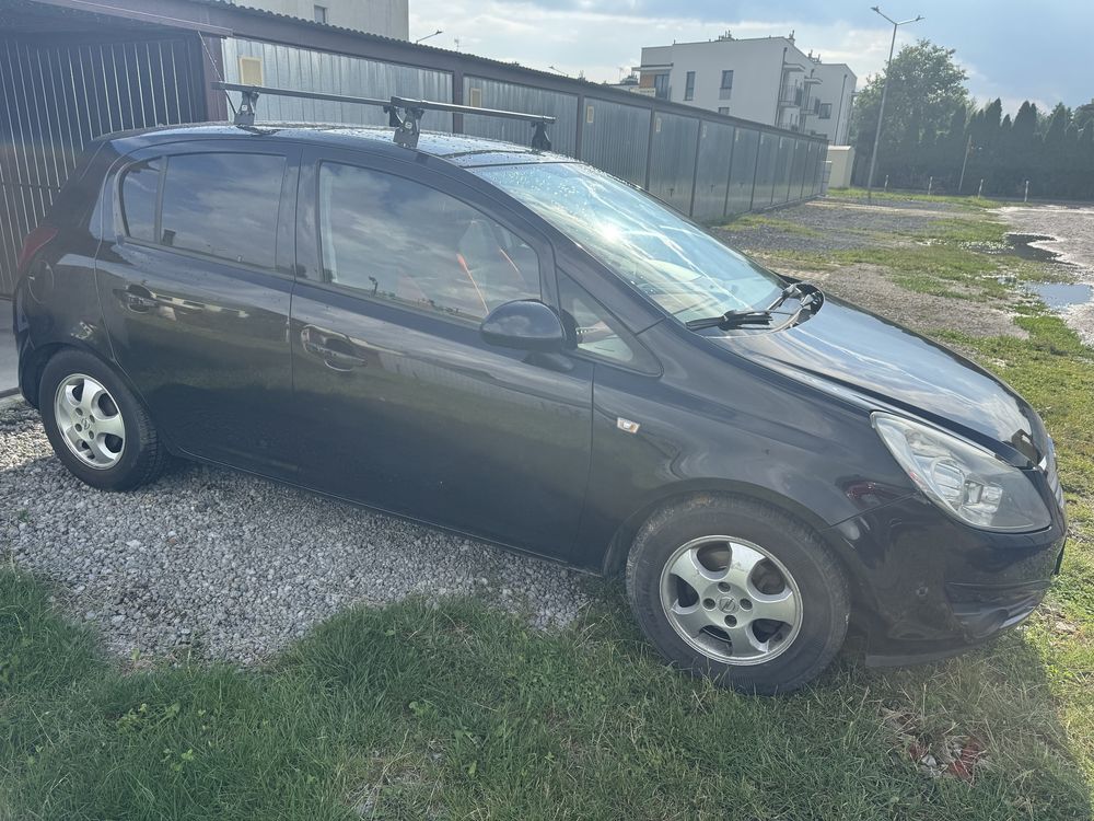Opel Corsa D 1.4 sprawny do jazdy