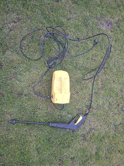 Myjnia ciśnieniowa Karcher 310  na części lub do naprawy myjka