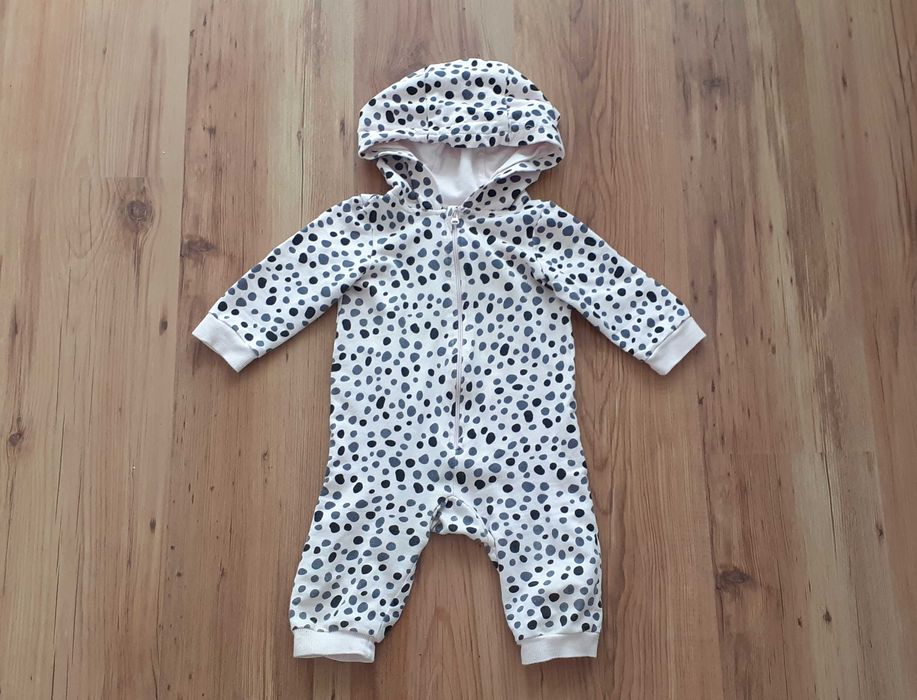 Pajacyk kombinezon z kapturem 74cm
