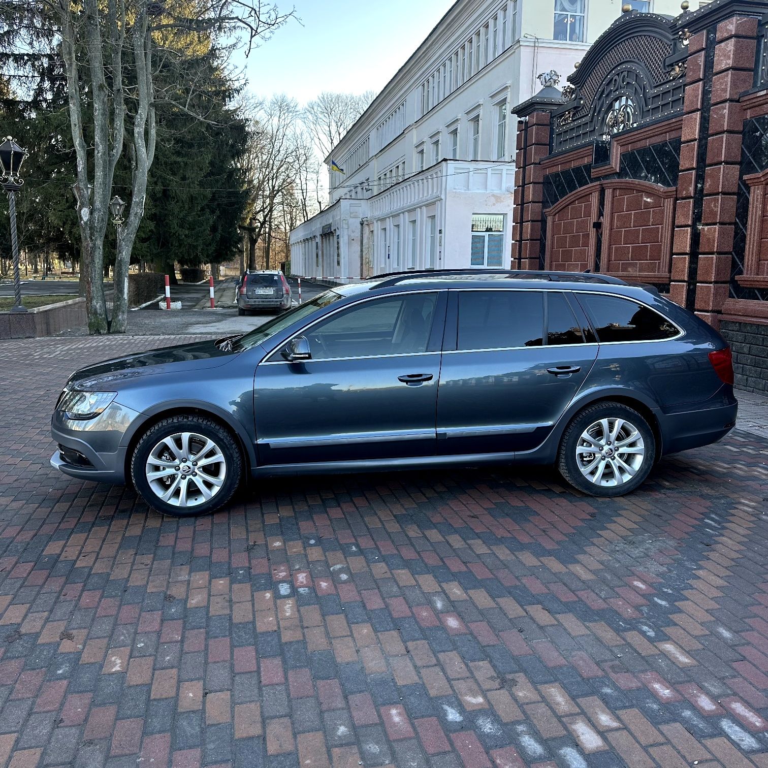 Продам авто шкода суперб