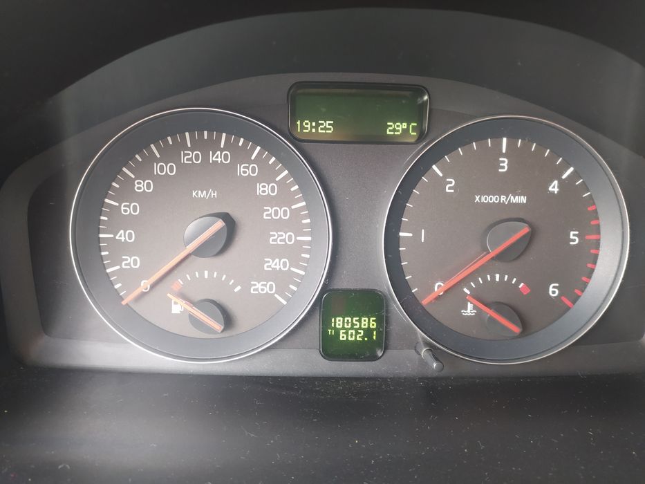 Volvo S40 2011 1.6 D2 Вольво