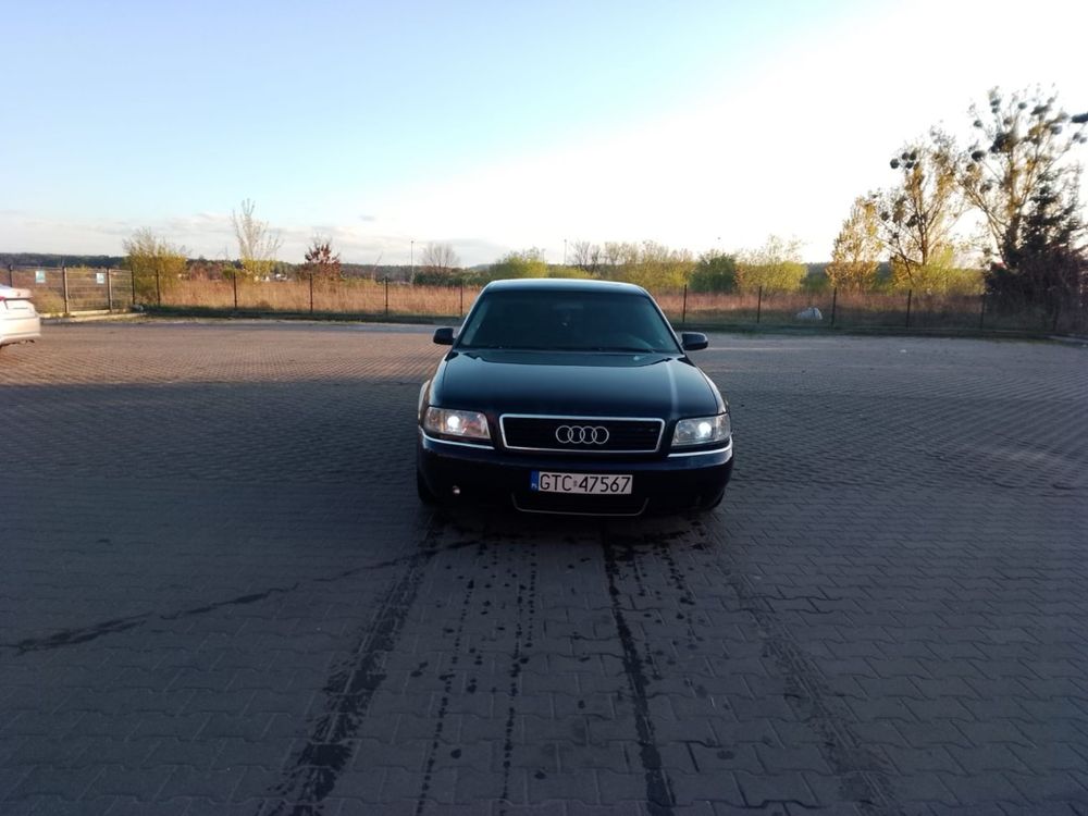Audi A8 D2 3.7 V8 LPG