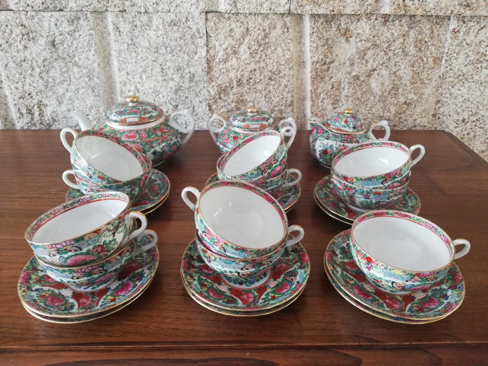 Serviço de chá em porcelana chinesa antigo + pratos
