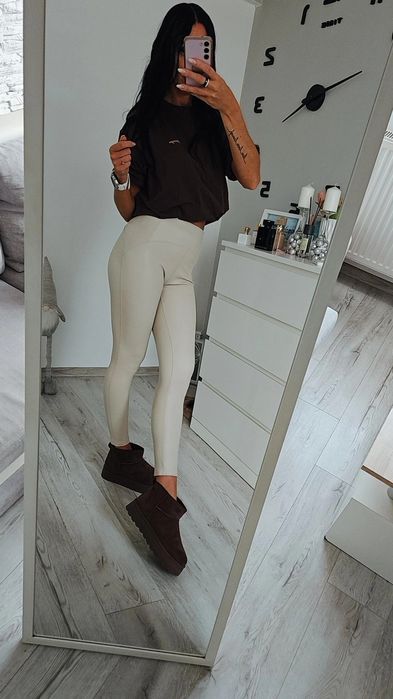 Leginsy push up eco skóra rozmiar S