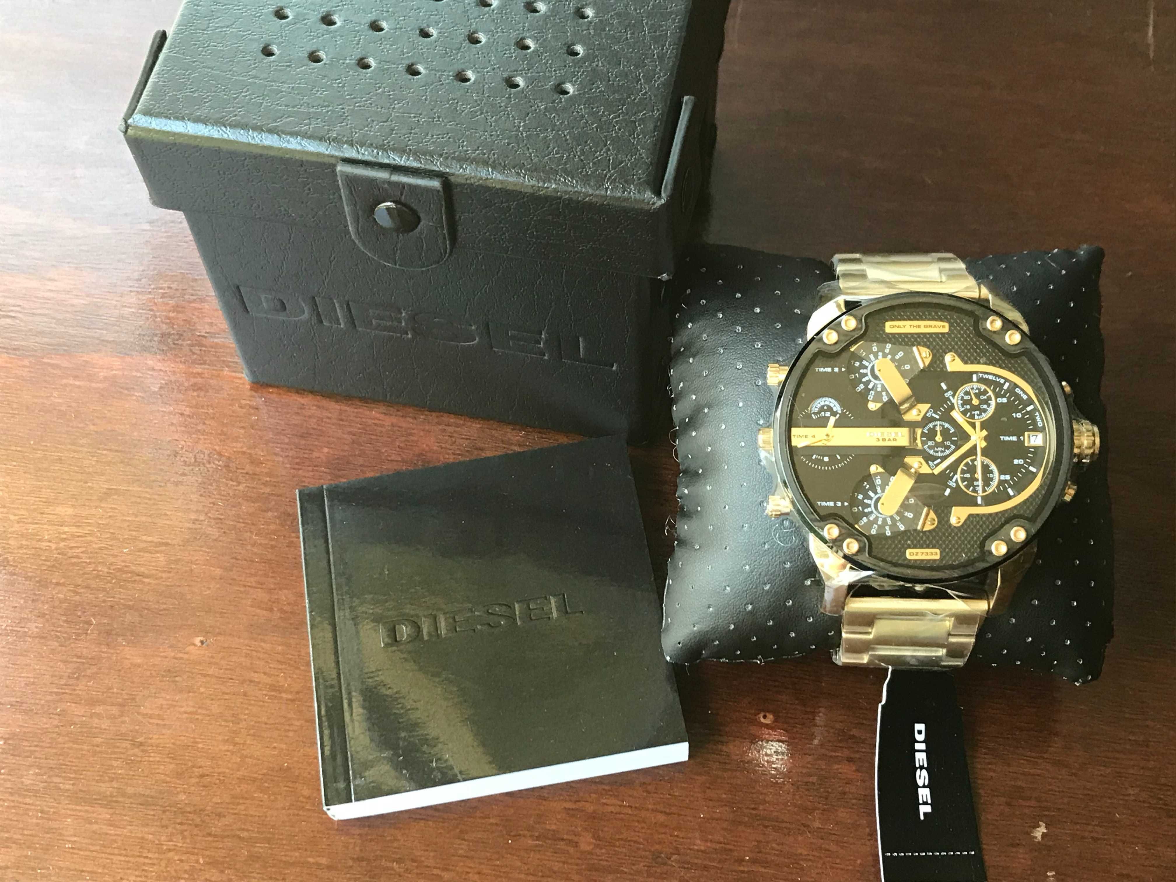 Relógio Diesel Dourado & Preto