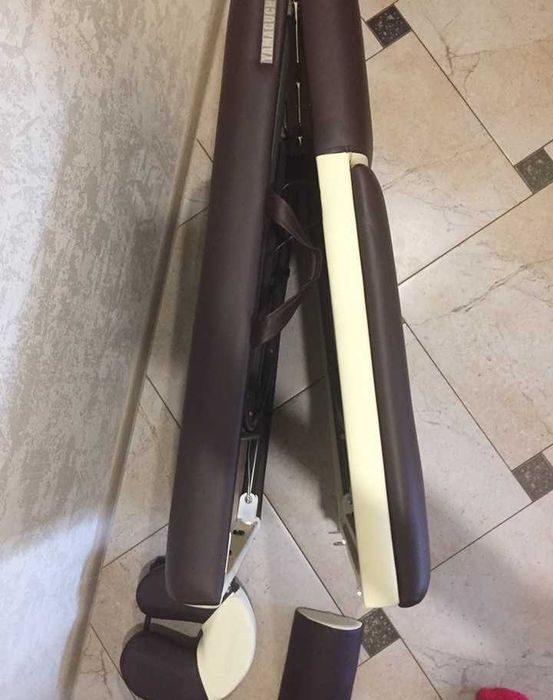 Складной массажный стол
