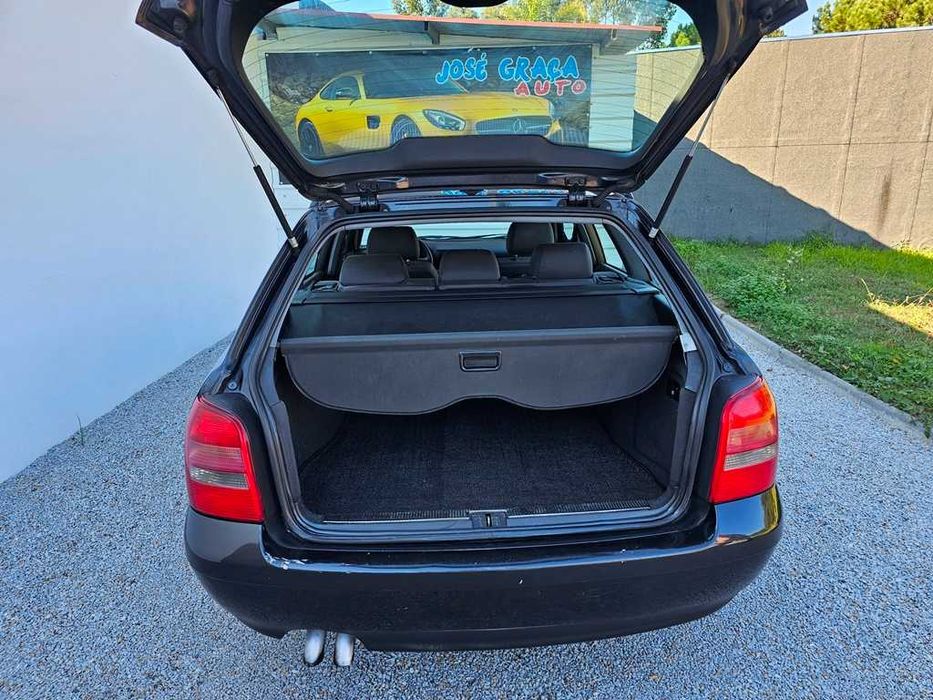 Audi A4 Sw 1.9TDi 110Cv 10/1999