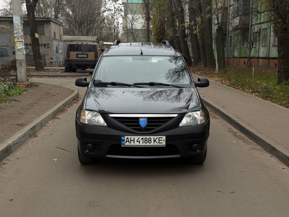 Продажа Dacia  Logan MCV 2008 г. 7 мест , 1.6 mpi .