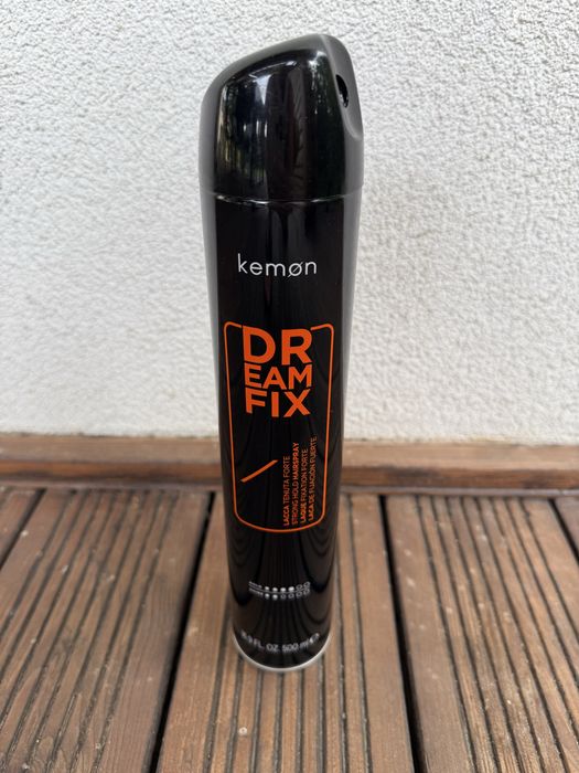 Lakier do wlosow Kemon 500 ml