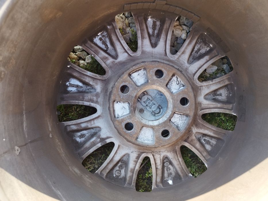 Felgi Aluminiowe AUDI R16 - 5x112 - 57.1 + opony letnie 215/55