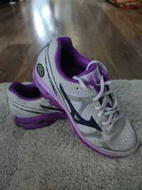 Buty sportowe Mizuno roz 37