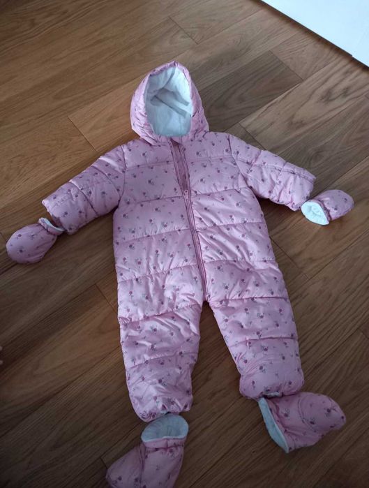 Nowy kombinezon zimowy na 12mc