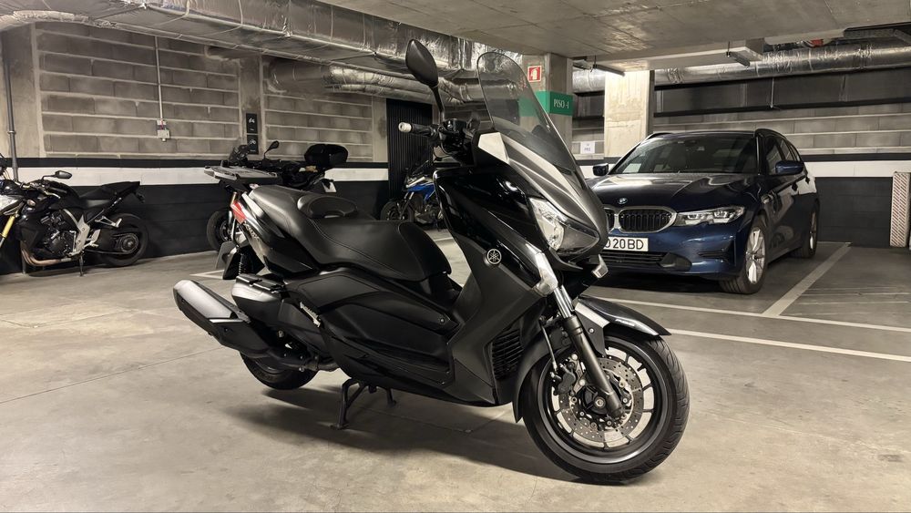 Yamaha X MAX 400