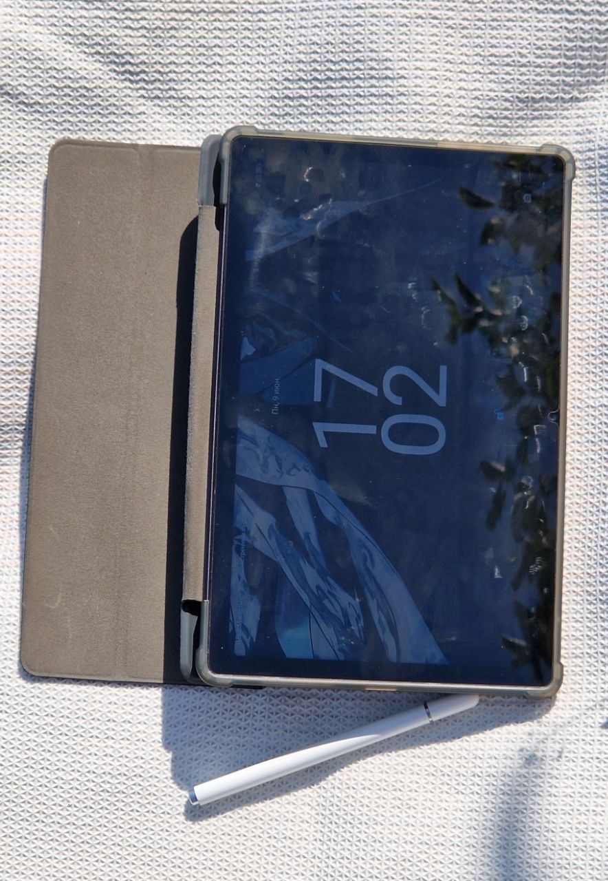Продам 2 планшета Oskal pad 15 и 16
