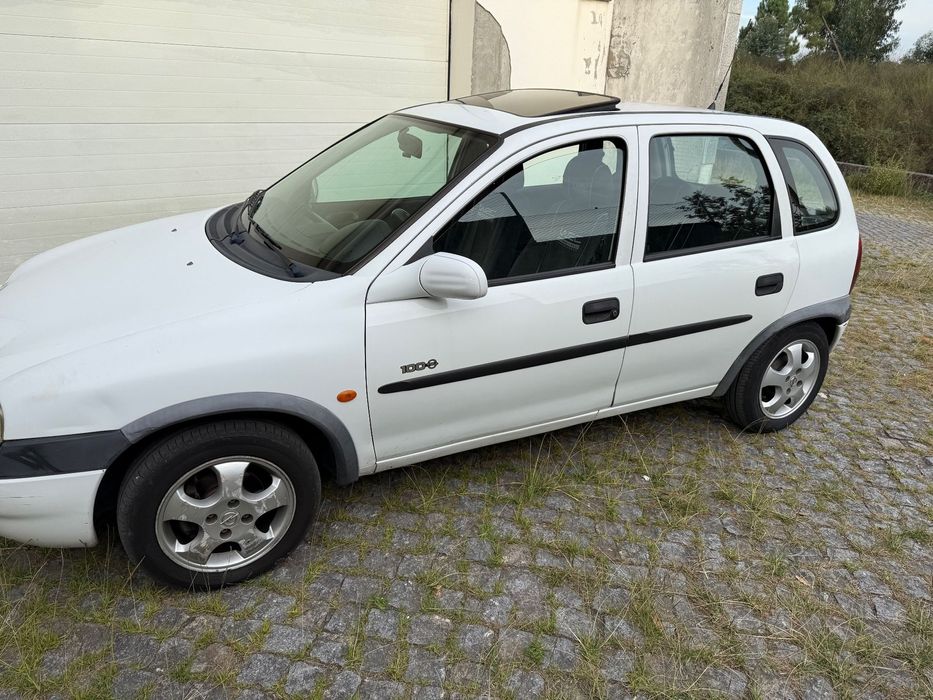 Opel Corsa 1.5 TD 100