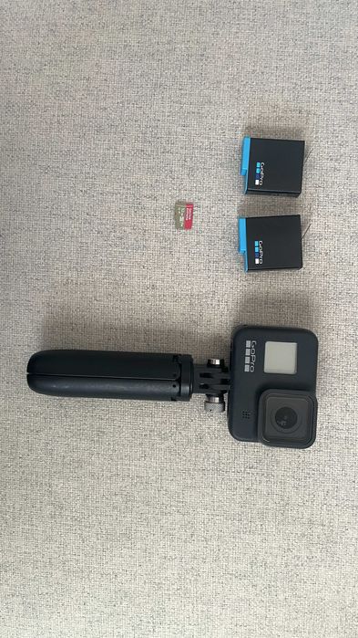 GoPro Hero 8 black + accessórios