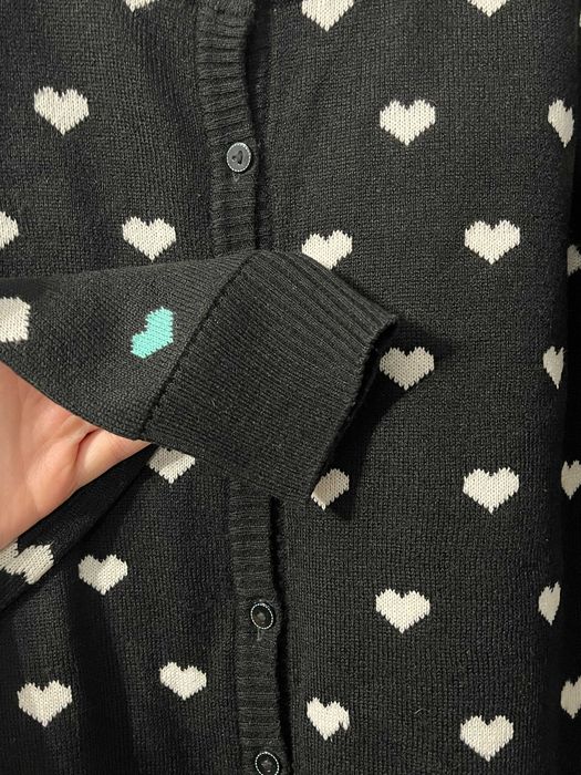 Czarny kardigan w serduszka Cropp XL walentynki