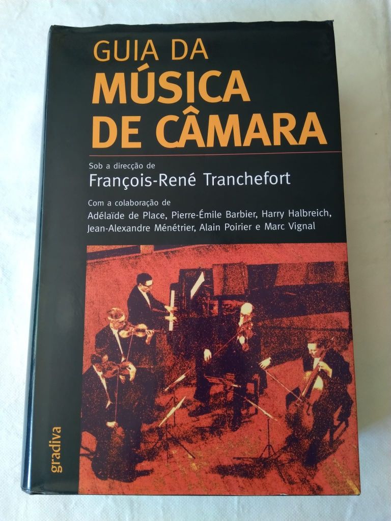Música . . . . .