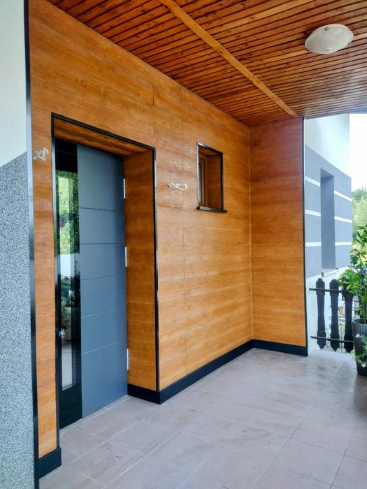 Układanie kostki brukowej Malowanie/Mycie elewacji Zakładanie trawnika