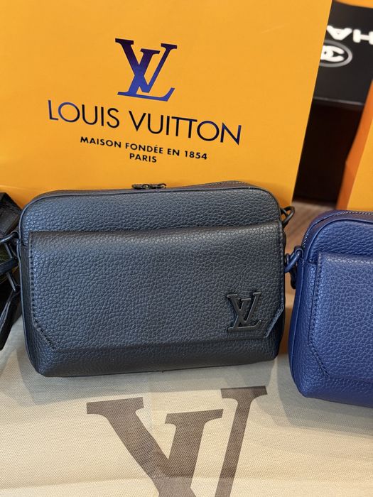 Мужская  сумка месенджер  Louis Vuitton