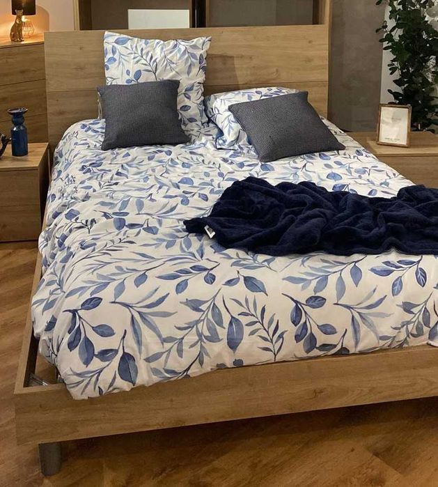 Estrutura de cama de casal 150cmx190cm (NOVA) CONFORAMA