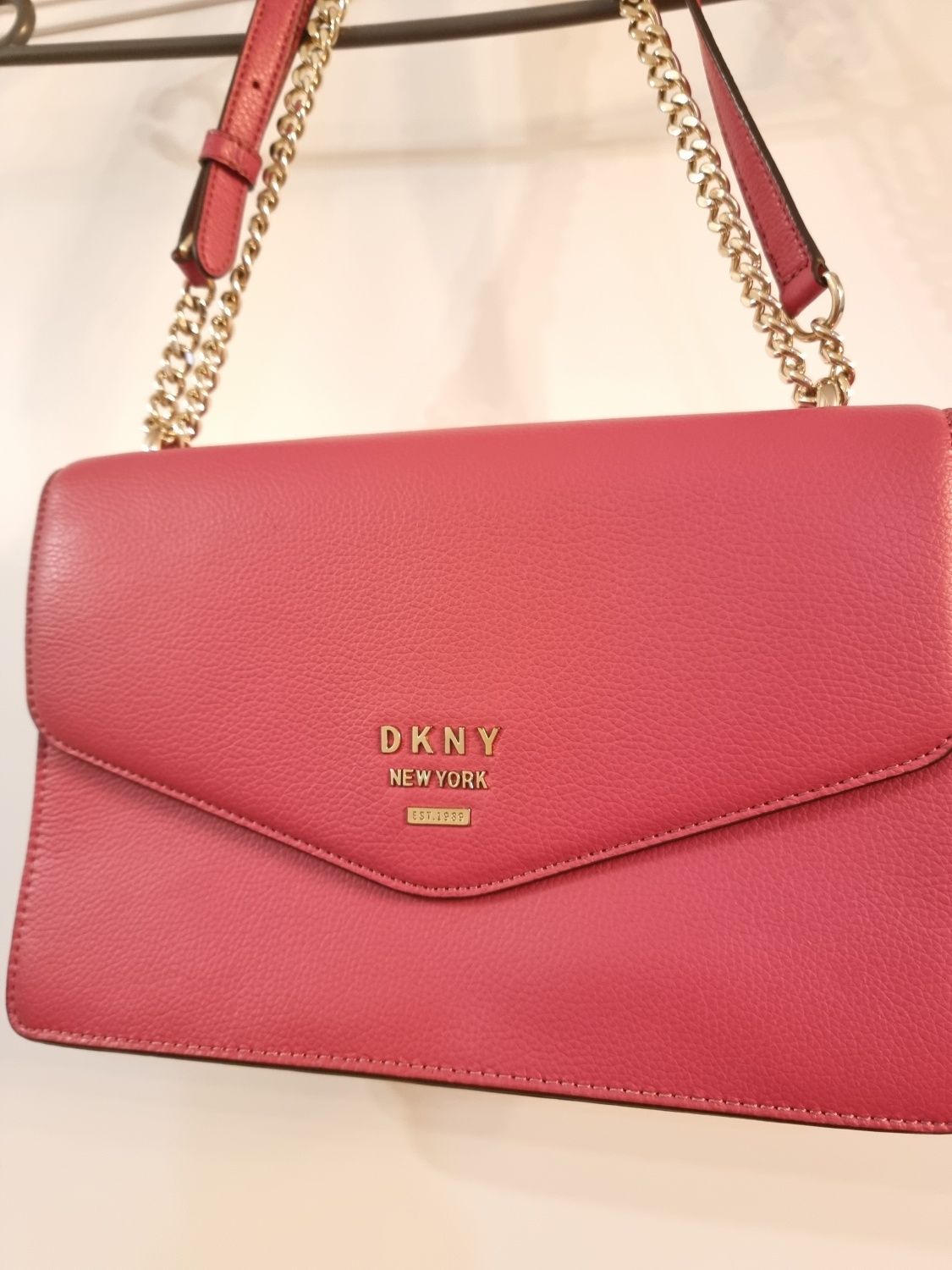 Torebka marki DKNY