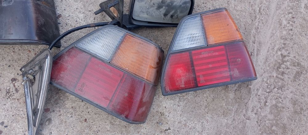 Golf 2 grill atrapa podwójny reflektor