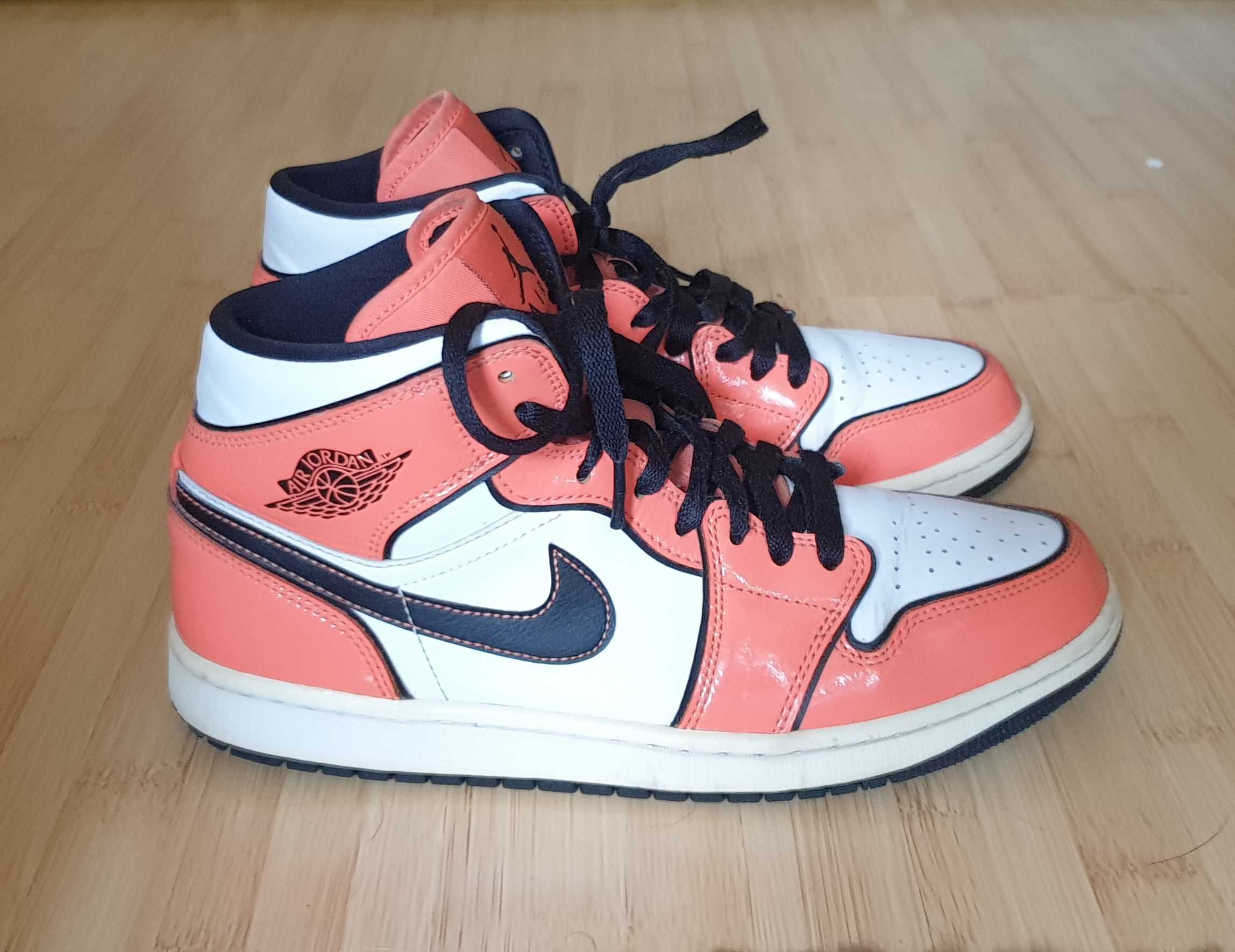 Oryginalne męskie buty Nike Air Jordan 1 Mid SE Turf Orange rozm.42