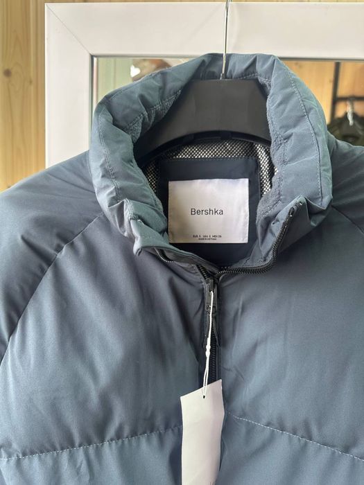 Куртка чоловіча BERSHKA