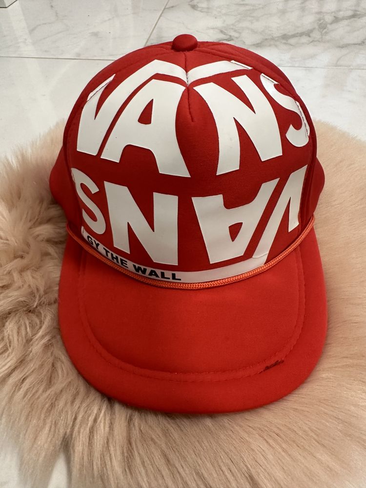 Стильная реперка Vans, кепка, бейсболка, реперка
