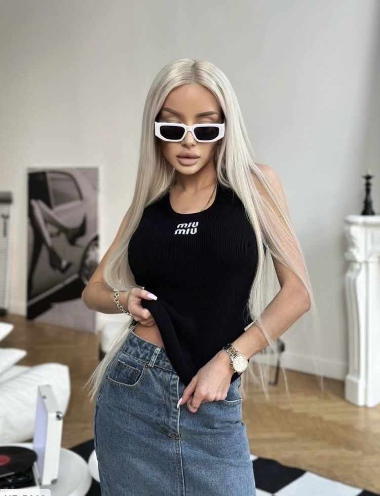Майка  футболка miu miu чорна та біла 42/44 та 46/48
