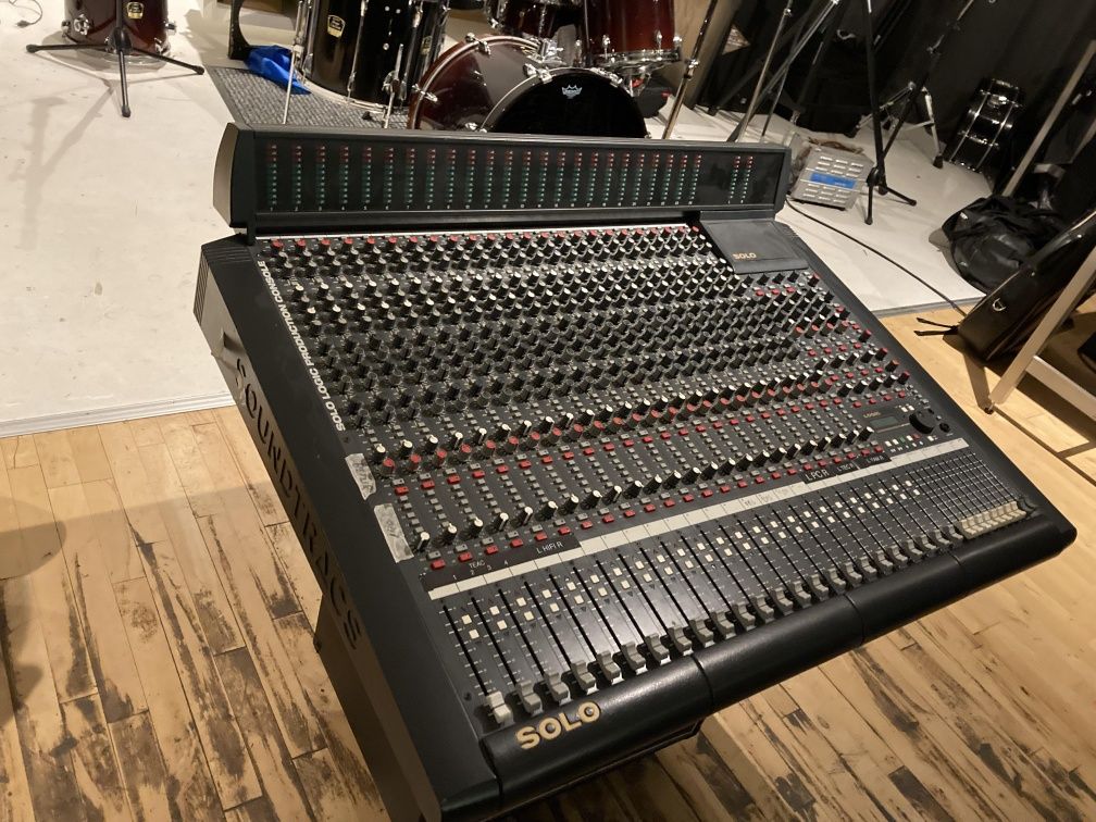 Mixer soundtracs solo logic 24