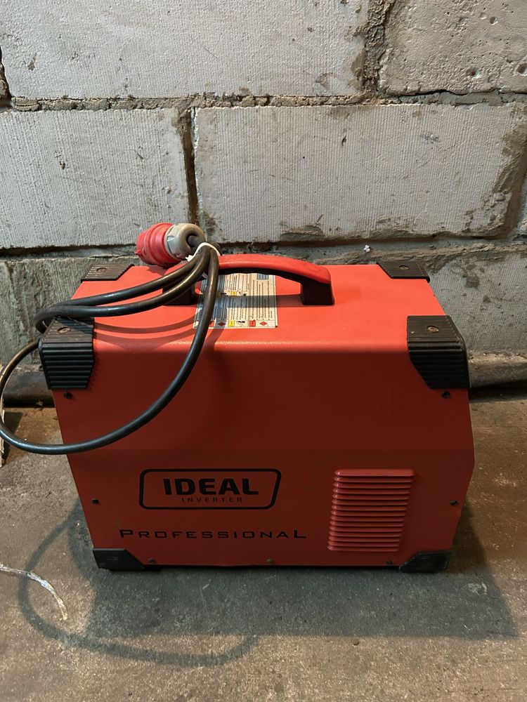 Spawarka Ideal Inverter V-ARC 330 Digital