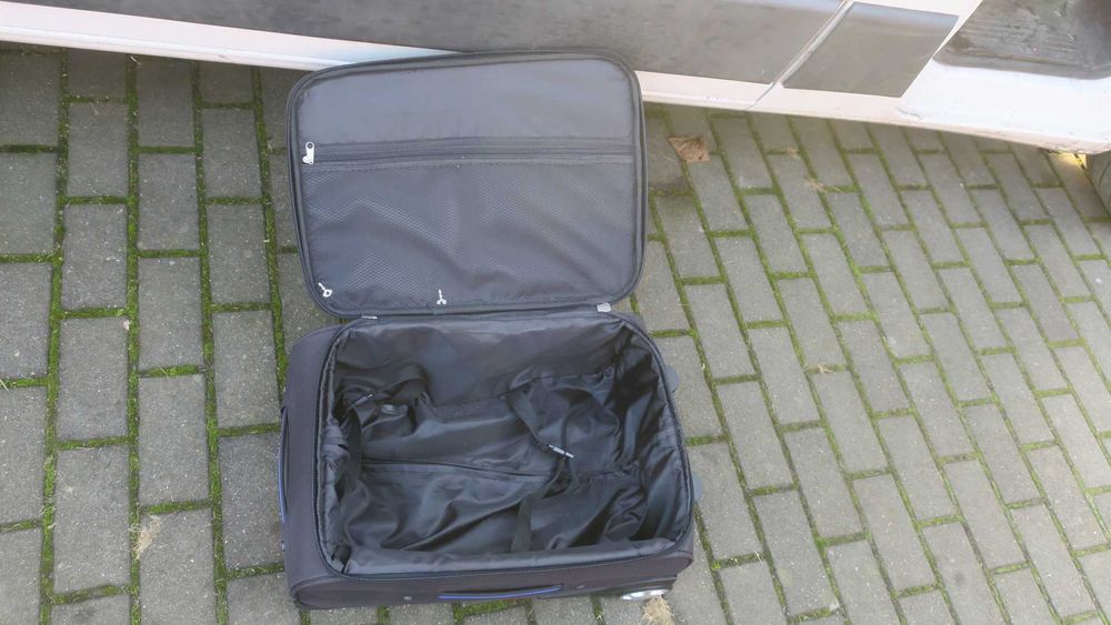 Walizka kabinowa 52x20x35cm