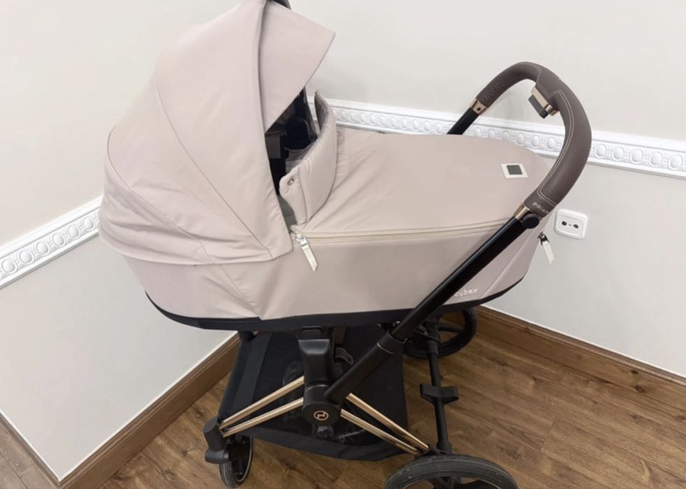 Sprzedam gondole cybex priam 4.0