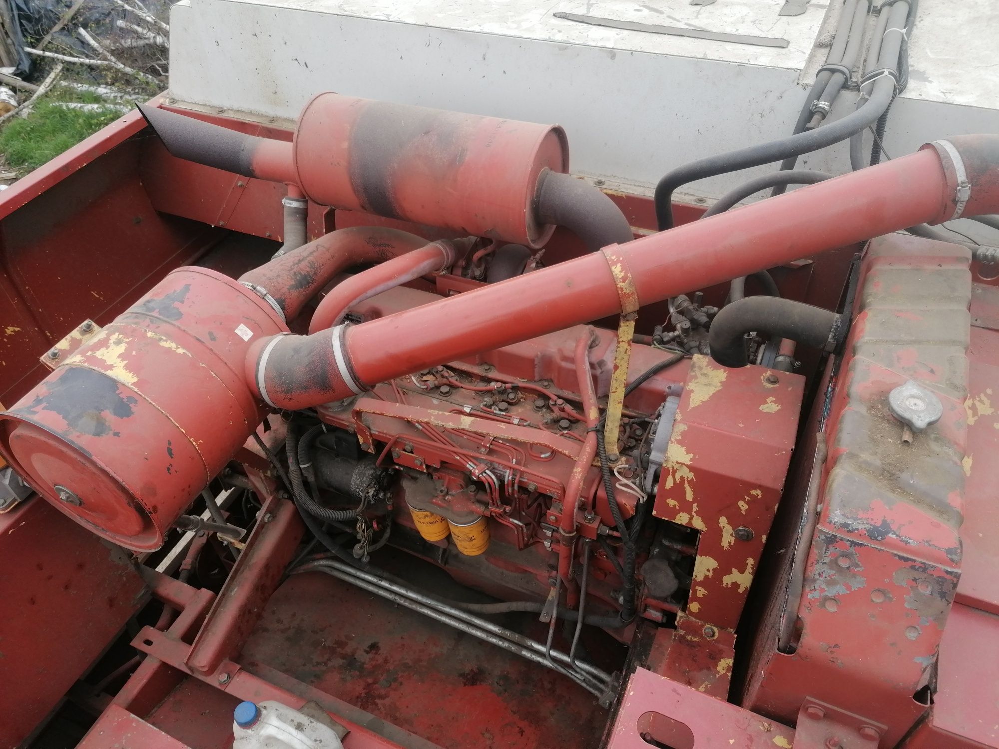 Kombajn zbożowy new holland tc 56  class john derre