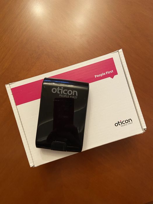 Слуховий апарат Oticon/слуховой апарат Отікон